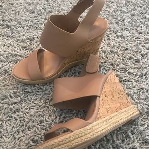 High heel shoes NEW color nude size: 7.5